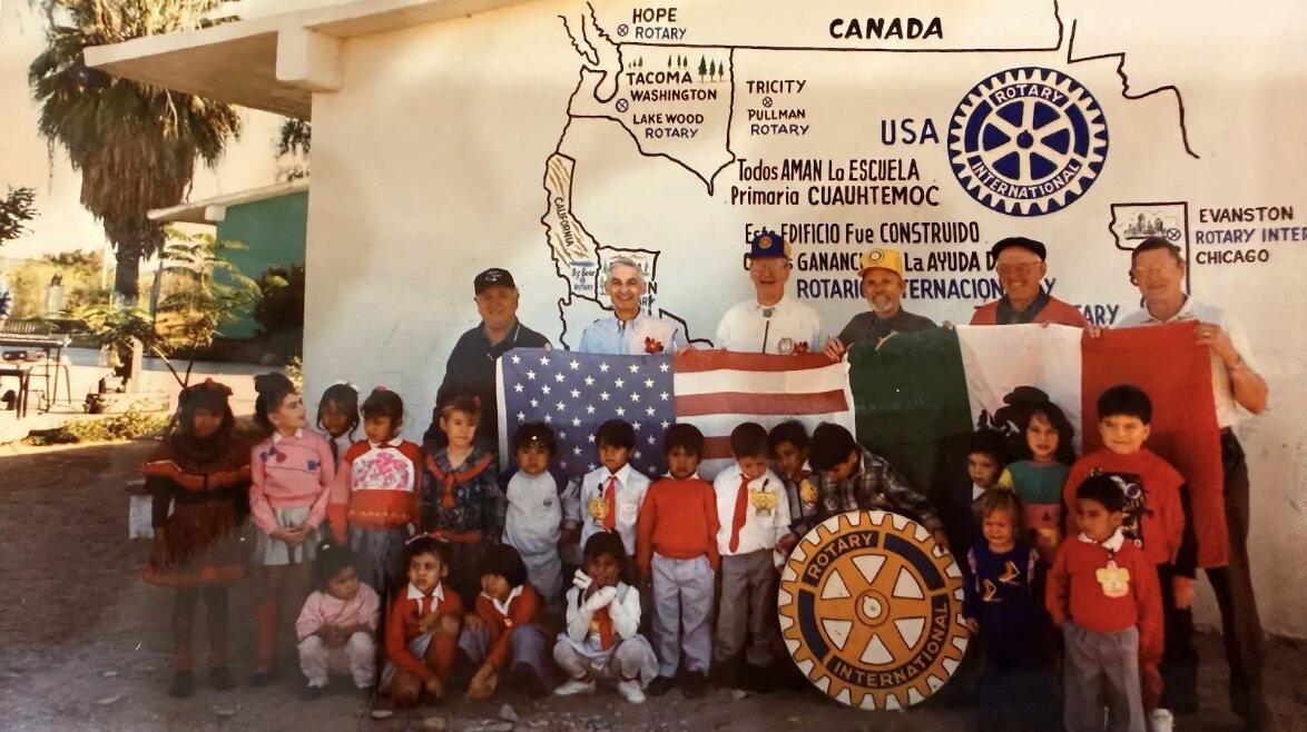 Students supported by Rotary Club San Carlos